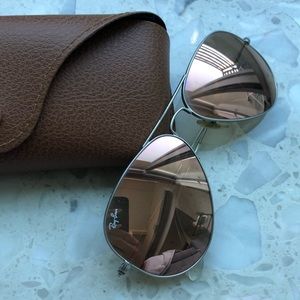 Ray Ban Aviator Flash Lense Sunglasses